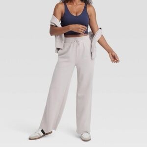 All In Motion Wide-Leg Lounge Pants – Size Small